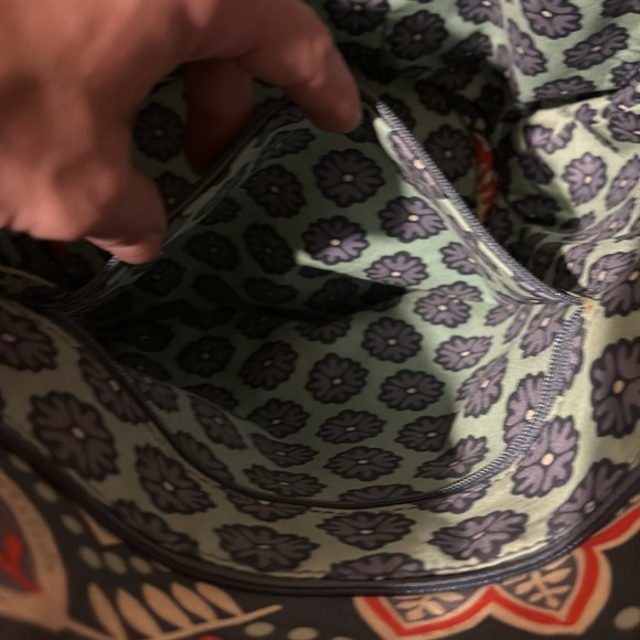 Vera Bradley Glenna Normadic shoulder, great size multiple pockets Brand New NWT - Picture 5 of 8